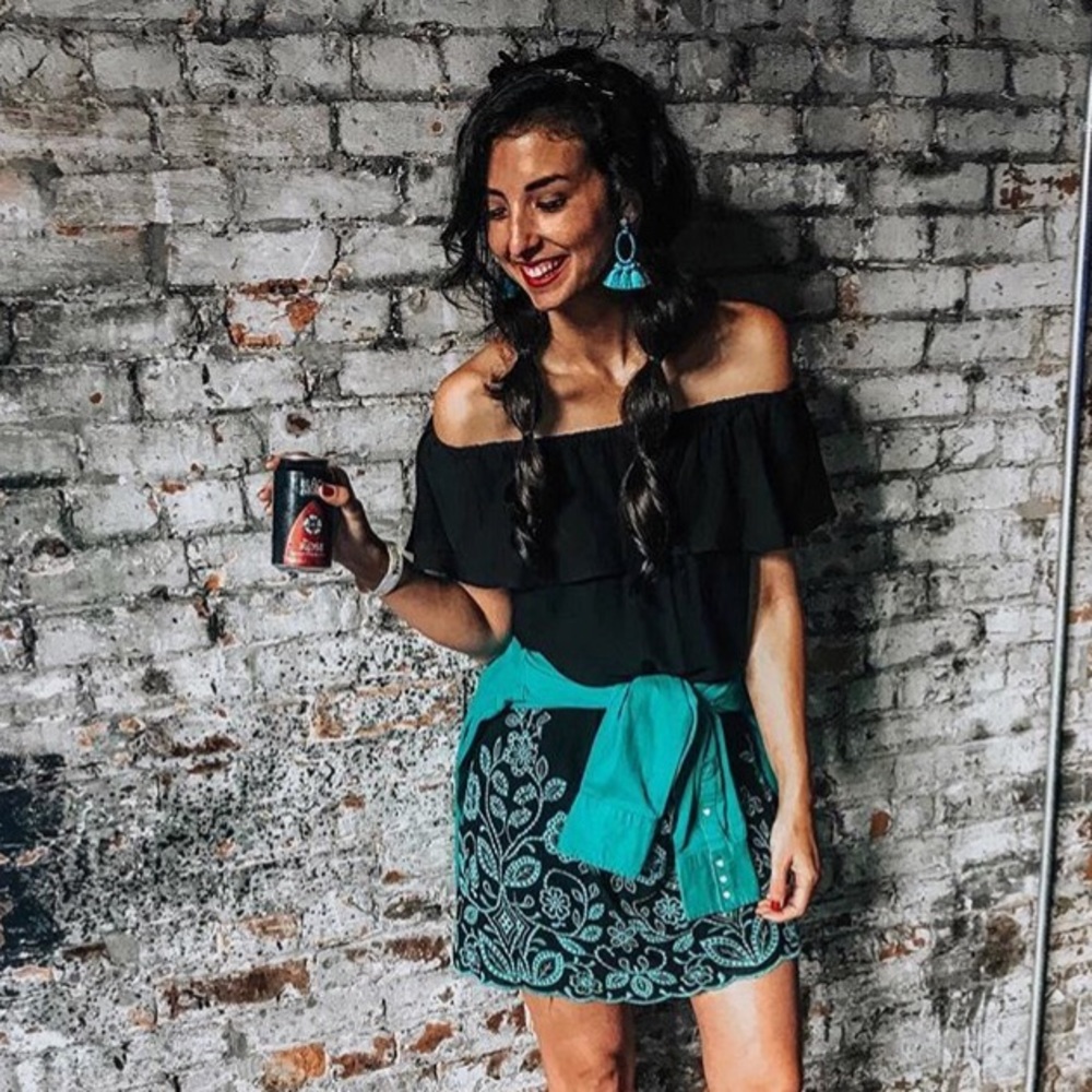 Wrangler black off the shoulder dress